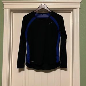 NIKE Long Sleeve DRIFIT Shirt